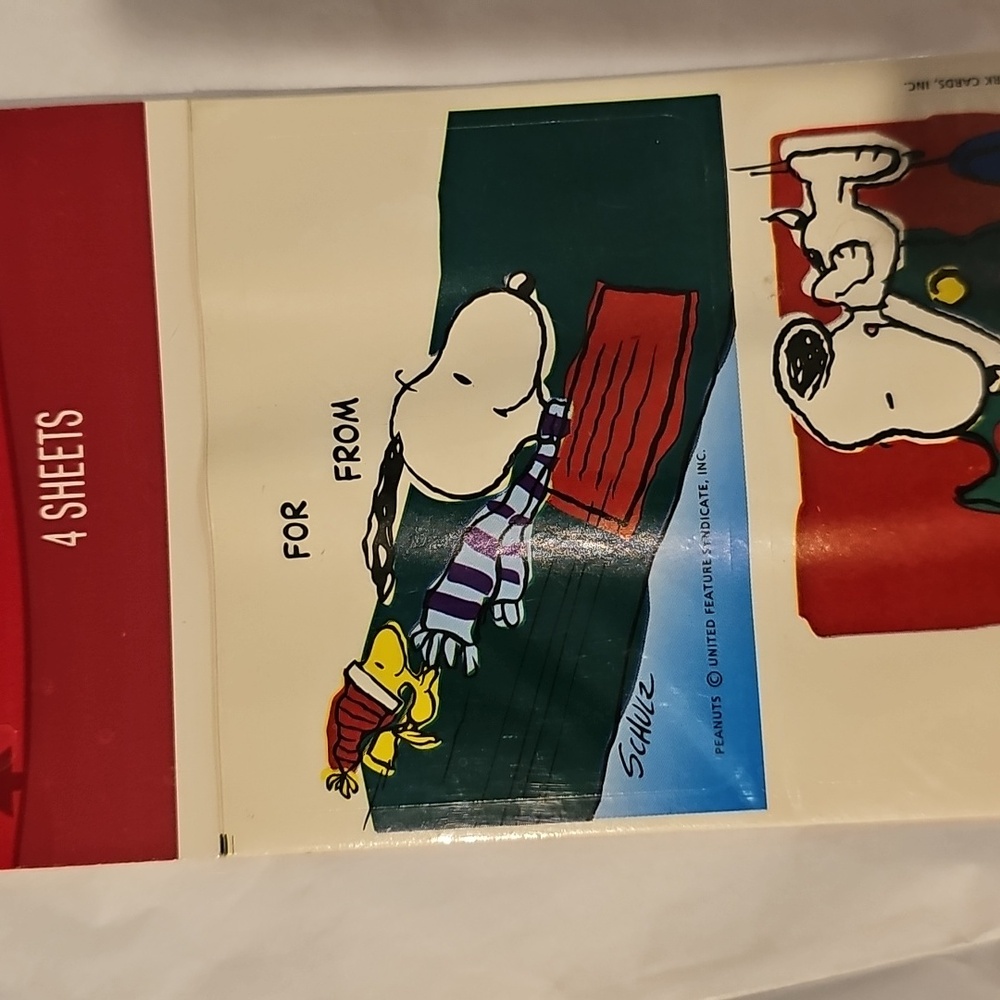 Vintage Peanuts Seals For From Tags Snoopy Woodstock Christmas Winter Holiday - Picture 2 of 9
